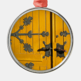 Puerta amarilla adornada húngara - ornamento