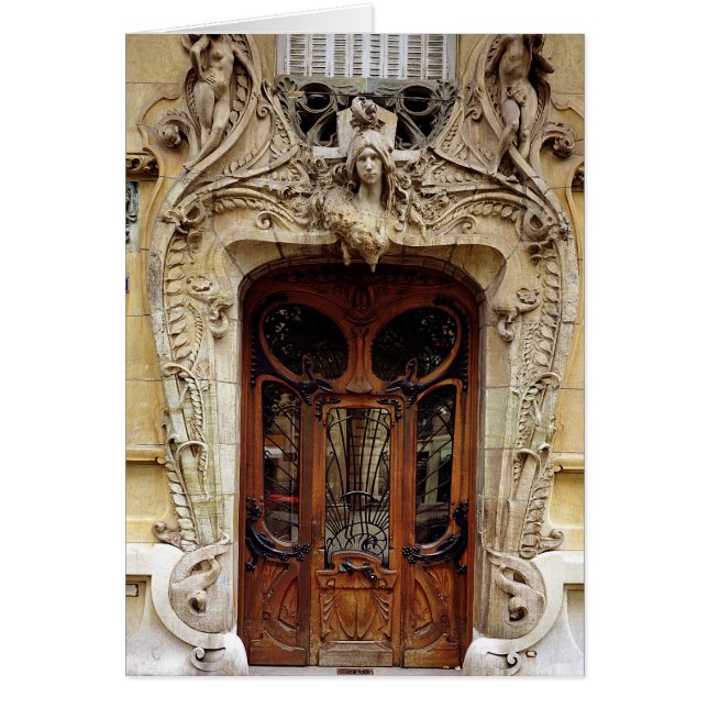Puerta de entrada a los apartamentos (Frente)