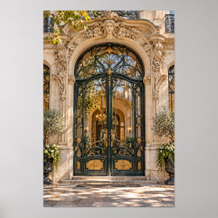 Puerta de hierro forjado ornamentada y arte de par