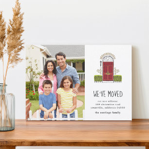 Puerta roja   Invitación de desplazamiento de foto