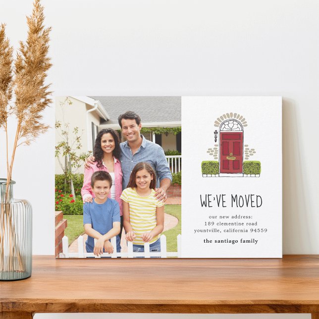 Puerta roja | Invitación de desplazamiento de foto (Subido por el creador)