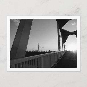 Puesta de sol en el puente Horikirihinan: postal d