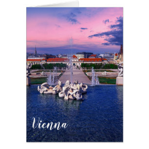 Puesta de sol sobre fuente en Viena