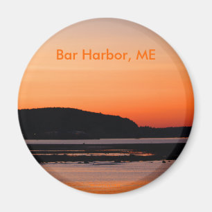 Puesta del sol en el imán del puerto de la barra