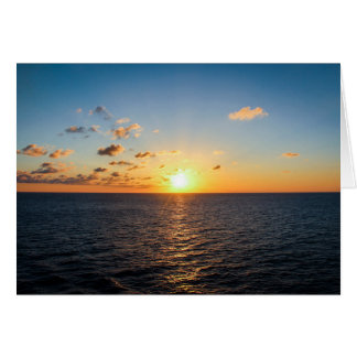 Puesta del sol sobre el Océano Atlántico