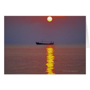 Puesta del sol y mar 2