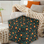 Puf Patrón de flor de color acuático moderno Floral<br><div class="desc">Moderno acuarela Patrón de flores Pouf floral. Hermosa flor acuarela y patrón de timbre. El fondo es negro. Moderno y elegante,  para una casa romántica.</div>