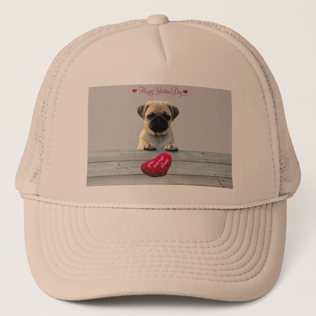 Pug deseando feliz día de San Valentín gorras del  (Anverso)