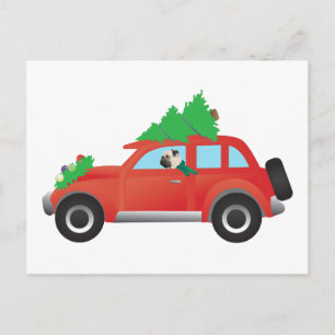 Pug Manejando un auto con un árbol de Navidad en l
