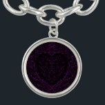 Pulsera Corazón gótico-Pulsera con dije redondo morado y n<br><div class="desc">Nuestros hermosos sobres góticos de boda rojo y negro son oscuros,  pero encantadores con nuestro diseño artístico de desplazamiento. Están diseñados en una colección de varios elementos para que todo tu boda pueda ser coordinado con el mismo estilo.</div>