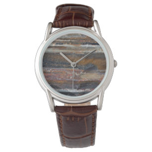 Pulsera Reloj congregado de la formación del hierro