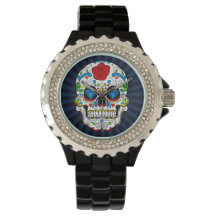 Reloj de hombre con diamantes de cráneo de azúcar