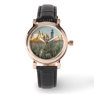 Pulsera Reloj de un faro en unos campos
