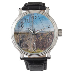 Pulsera Reloj lateral de la vista lateral del puente real