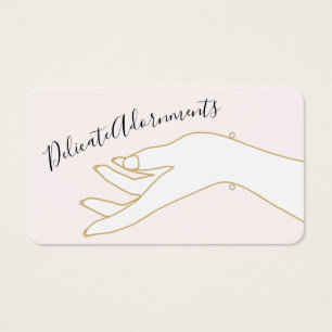 Pulsera sobre el soporte de la pantalla de la muñe