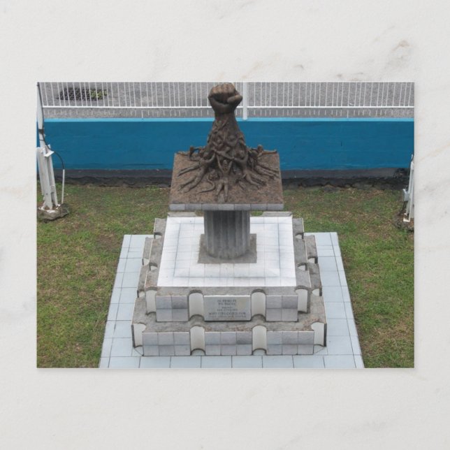 Puño OWTU, San Fernando, postal de Trinidad (Anverso)