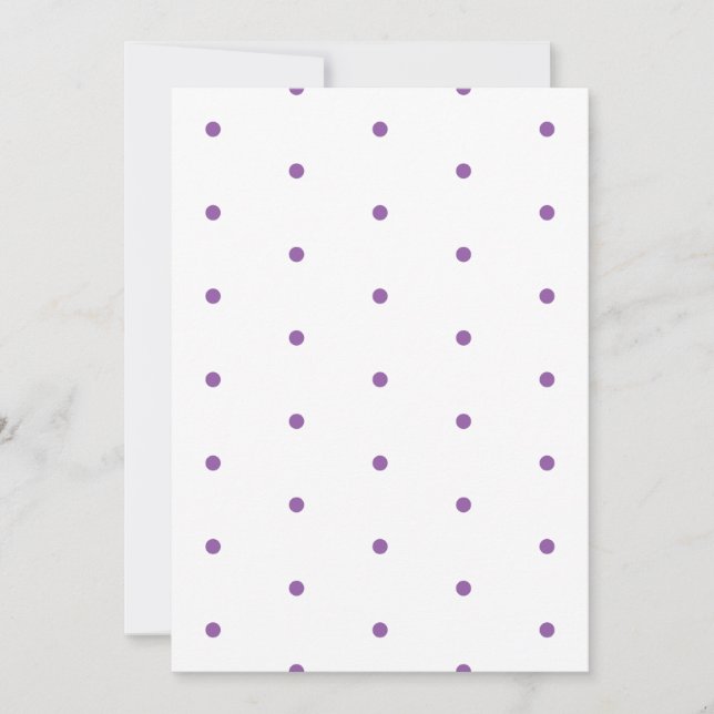 Puntos de polka púrpura en el libro blanco (Anverso)