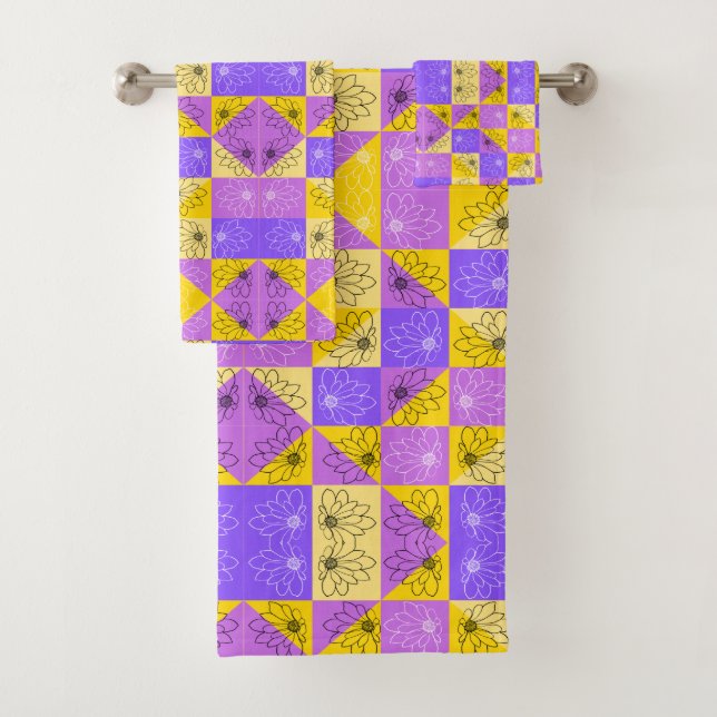 Purple and gold summer floral seamless pattern (In situ)
