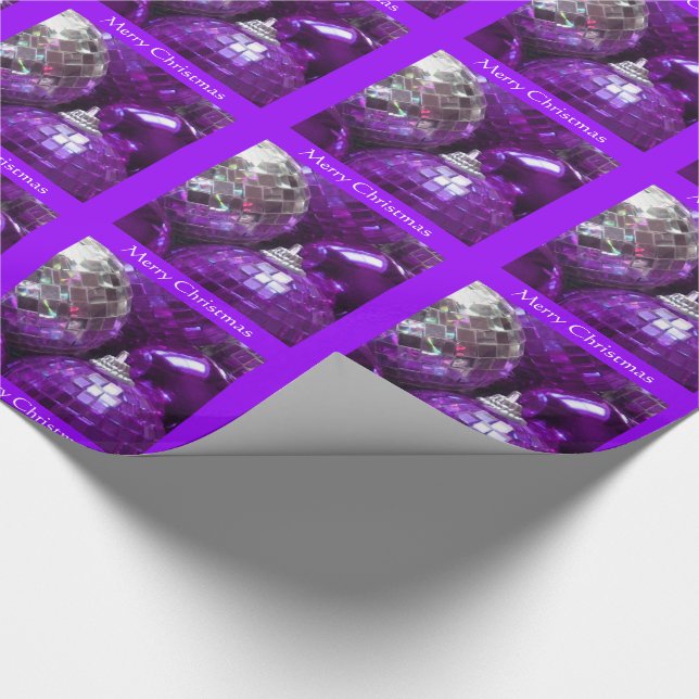 Purple Baubles Papel de envoltura navideña (Esquina)