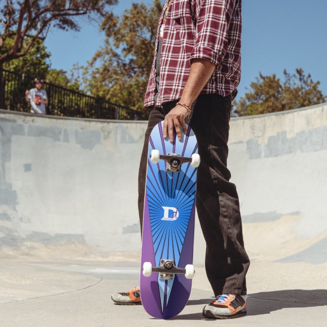 Purple con Blue Rays Dd Brand Skateboard (Exterior 2)