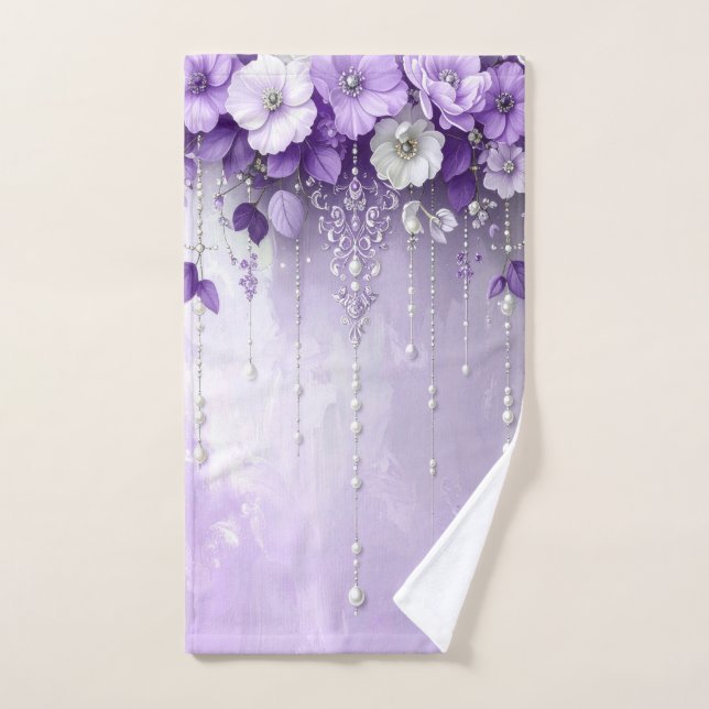 Purple Flowers with Dangling Pearls Towel Set (Toalla de mano)