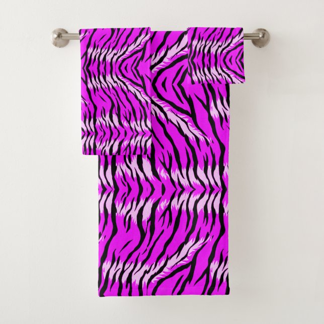 Purple Tiger Skin Pattern Design  (In situ)