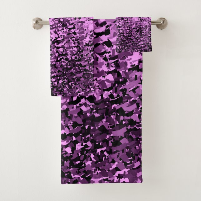 Púrpura con diseño de patrón abstracto negro (In situ)