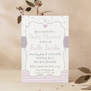 Púrpura Corazón Apretada Flechas Invitación a Baby