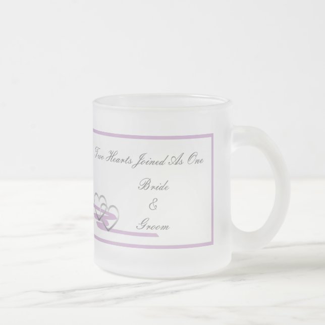 Púrpura de la taza de dos corazones (Derecha)