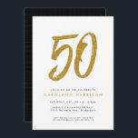 Purpurina oro 50 cumpleaños invitación<br><div class="desc">Celebra 50 años con esta invitación purpurina de oro negro y falso que incluye un gran estilizado 50</div>