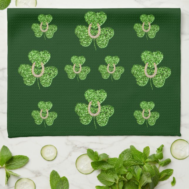 Purpurina Shamrock Y Horseshoe Kitchen Toalla (Doblado)