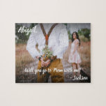 Puzzle 1 Foto de Prom o propuesta de la HOCO Idea de Prop<br><div class="desc">Pídele a un chica o a un niño que se dedique a la fiesta con estilo con este rompecabezas personalizado de la propuesta fotográfica. (IMAGEN PLACEMENT TIP: Una manera fácil de centrar una foto exactamente como quieres es recortarla antes de subirla al sitio web de Zazzle.) El diseño presenta una...</div>