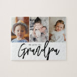 Puzzle 3 fotos de personalizados que nos encantan regalo<br><div class="desc">Celebra el abuelo con un rompecabezas fotográfico personalizado que presenta tres momentos familiares favoritos y el mensaje más sincero "Te queremos, abuelo". Un obsequio por el Día del Padre, cumpleaños o simplemente por eso.</div>