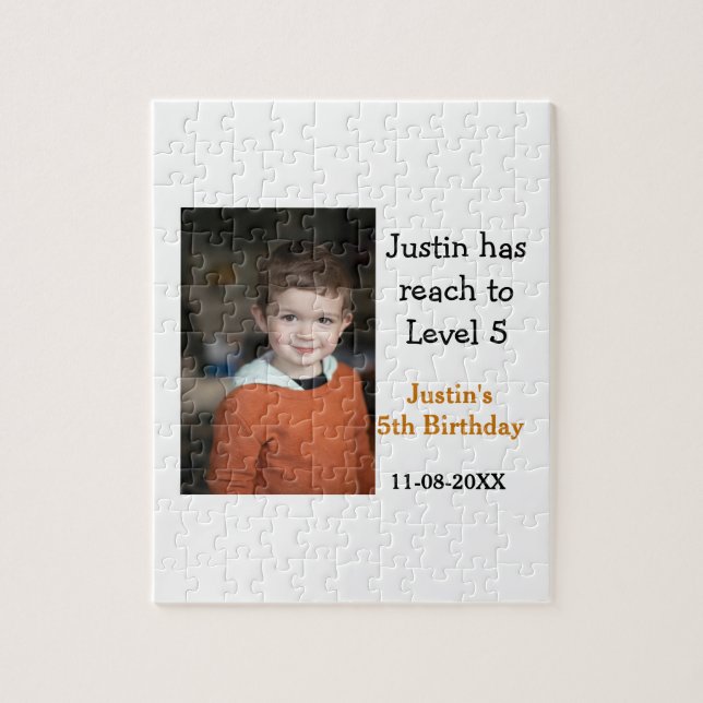 Puzzle 5.º juego de cumpleaños sobre el nombre de la foto (Vertical)