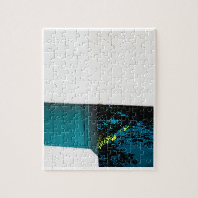Puzzle A view stuck to the wall (Vertical)
