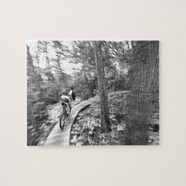 Puzzle Aaron Rodgers mountain bike por la escalera hacia (Horizontal)