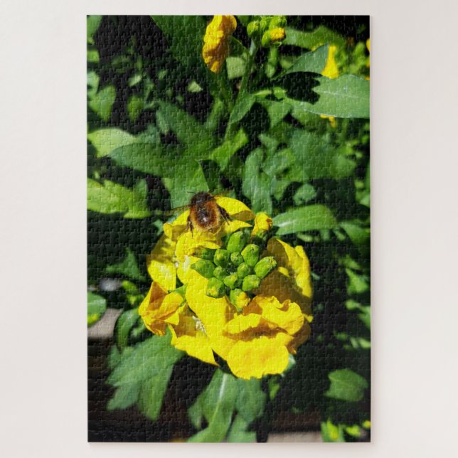 Puzzle Abeja a las flores amarillas (Vertical)