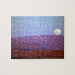 Puzzle África, Namibia, Sossusvlei. Una luna llena descan