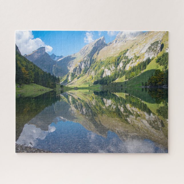 Puzzle Agua | Alpes suizos en el lago Seealpsee Suiza (Horizontal)