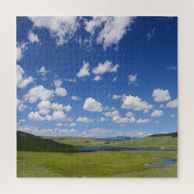 Puzzle Amamos Hayden Valley Yellowstone. (Vertical)