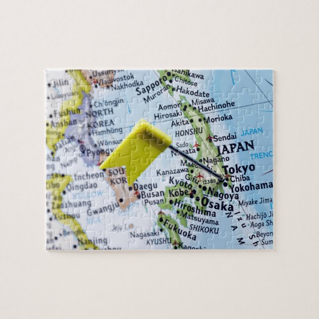 Puzzle Anclaje de mapa colocado en Tokio, Japón en el map (Horizontal)