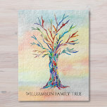 Puzzle Árbol de familia personalizado<br><div class="desc">Este moderno rompecabezas está decorado con un colorido diseño de árbol familiar sobre un fondo acuático. Personalizable fácilmente con tu apellido. Porque creamos nuestra obra de arte no encontrarás esta imagen exacta de otros diseñadores. Mosaico original y acuarela © Michele Davies.</div>