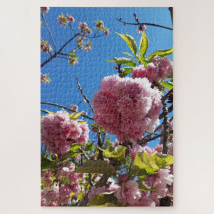Puzzle Árbol de flores rosadas de cerezo silvestre