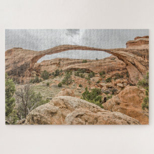 Puzzle Arco paisajístico contra un cielo nublado - 1014 p