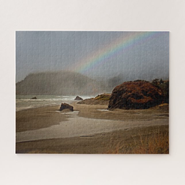 Puzzle Arcoiris y nubes en una playa del río Pistil Oregó (Horizontal)