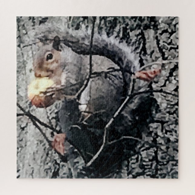 Puzzle Ardilla Comer Una Manzana (Vertical)