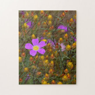Puzzle Armonía de flores silvestres: púrpura y dorado en 