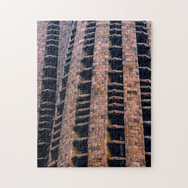 Puzzle Arquitectura Gaudí Barcelona. (Vertical)