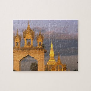 Puzzle Asia, Laos, Vientiane. Templo de That Luang.