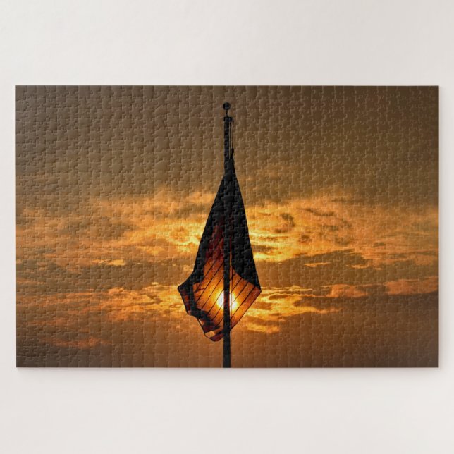 Puzzle Atardecer del cielo en llamas - 20x30 - 1014 pcs. (Horizontal)